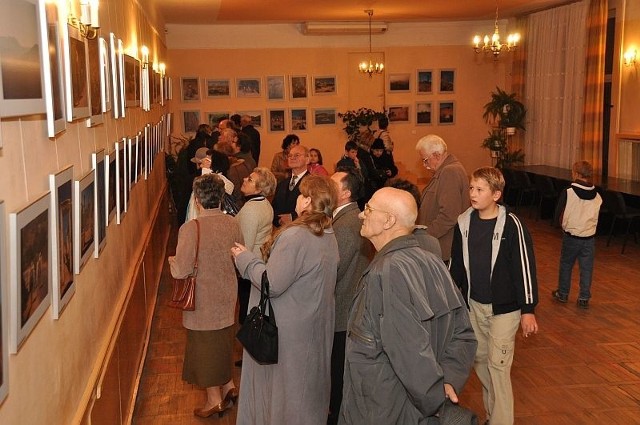 Podczas obchodów Dnia Papieskiego w Sędziszowie otwarta została wystawa fotografii Stanisława Markowskiego.