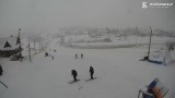 Podhale. Pierwsi narciarze już szusują po stoku w Bukowinie Tatrzańskiej. Wyciągi jednak jeszcze nie działają. Kiedy początek sezonu?