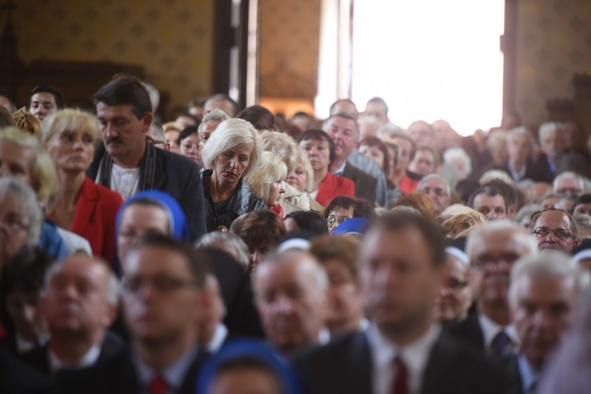 Kosciół Św. Szczepana w Katowicach Bogucicach podniesiony do rangi bazyliki mniejszej [ZDJĘCIA]