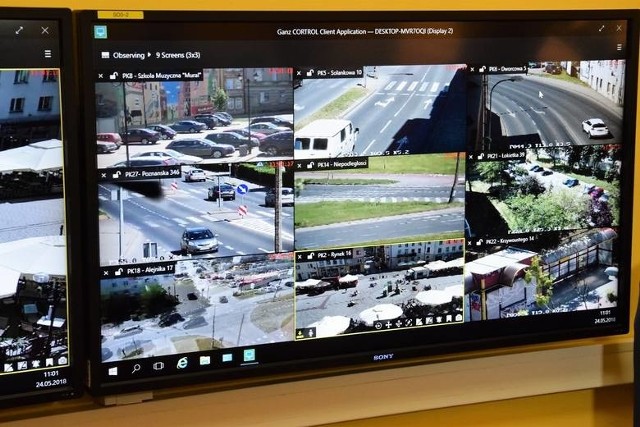 Aktualnie oko na Inowrocław ma 28 kamer miejskiego monitoringu. Sprawdź, gdzie się one znajdują oraz jaki teren obejmują swym zasięgiem.Szczegółowy wykaz na kolejnych slajdach >>>>Flesz - bezpieczne dziecko. To musisz wiedzieć!