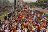 Gdzie i kiedy odbędą się marsze równości w Polsce? Święto społeczności LGBT+ w kolejnych miastach