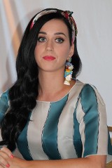 Katy Perry robi makijaż przez 1,5 godziny     