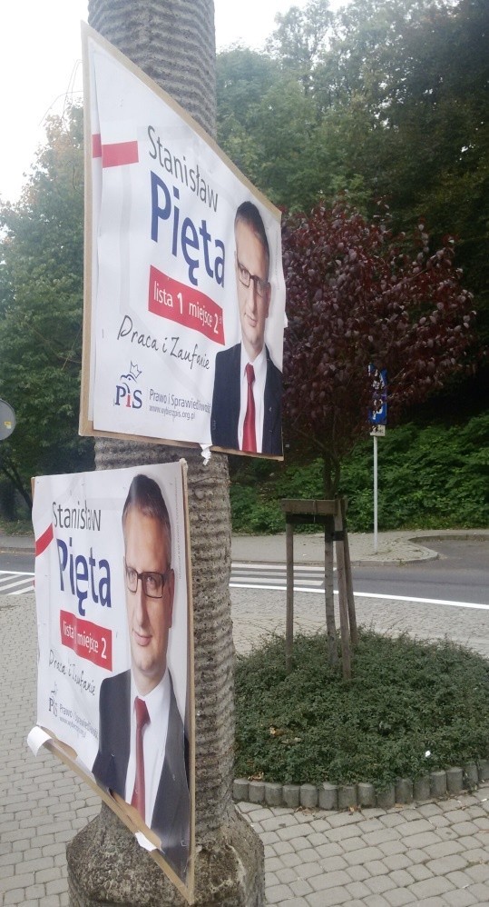 Plakaty wyborcze na ulicach Bielska-Białej