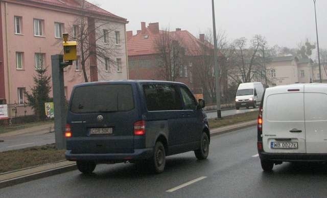 W roku 2014 liczba kontroli fotoradarowych była porównywalna z tą z roku wcześniejszego. Mimo tego, zanotowano znaczny spadek liczby kierowców przekraczających prędkość