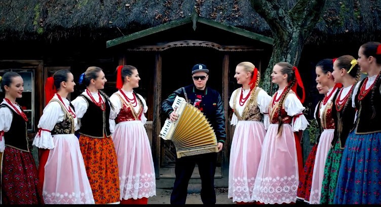 "My Słowianie" po angielsku - "Slavic Girls" - Donatan i Cleo na Eurowizję (ZOBACZ TELEDYSK)