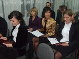 Pierwsi dyplomanci ukończyli studia w Ostrowi (zdjęcia)