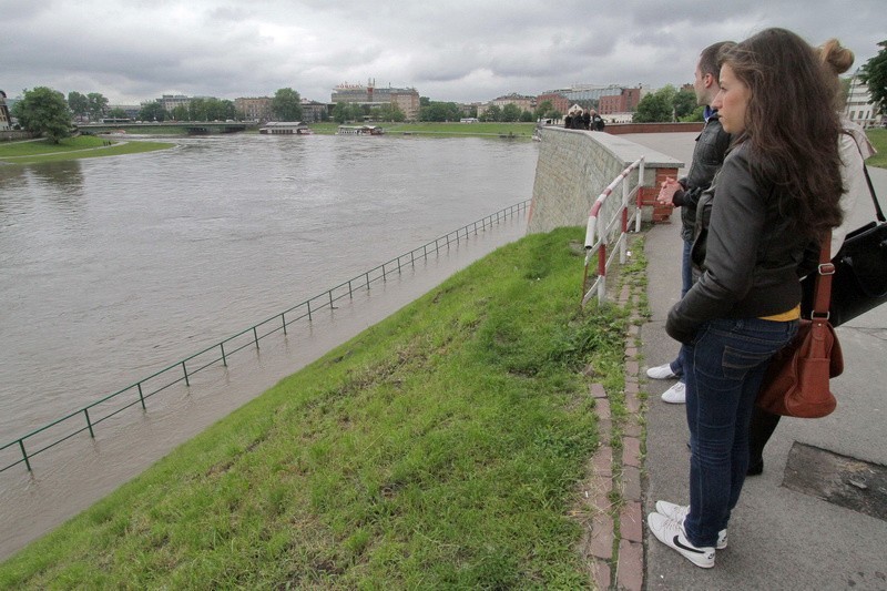 Kraków: odwołano pogotowie powodziowe