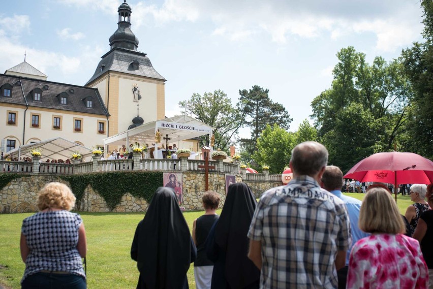 W niedzielę abp Alfons Nossol świętował w Kamieniu Śl. 85...