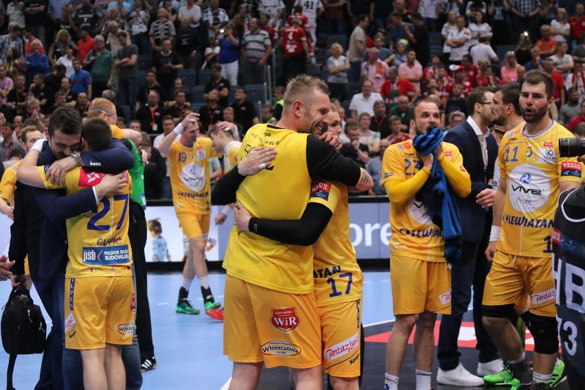 Vive Tauron Kielce po horrorze wygrał z Veszprem i zwyciężył w Lidze Mistrzów