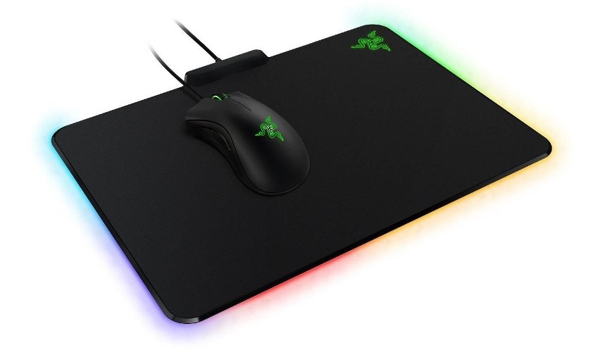 Razer Firefly: Podświetlana podkładka dla graczy