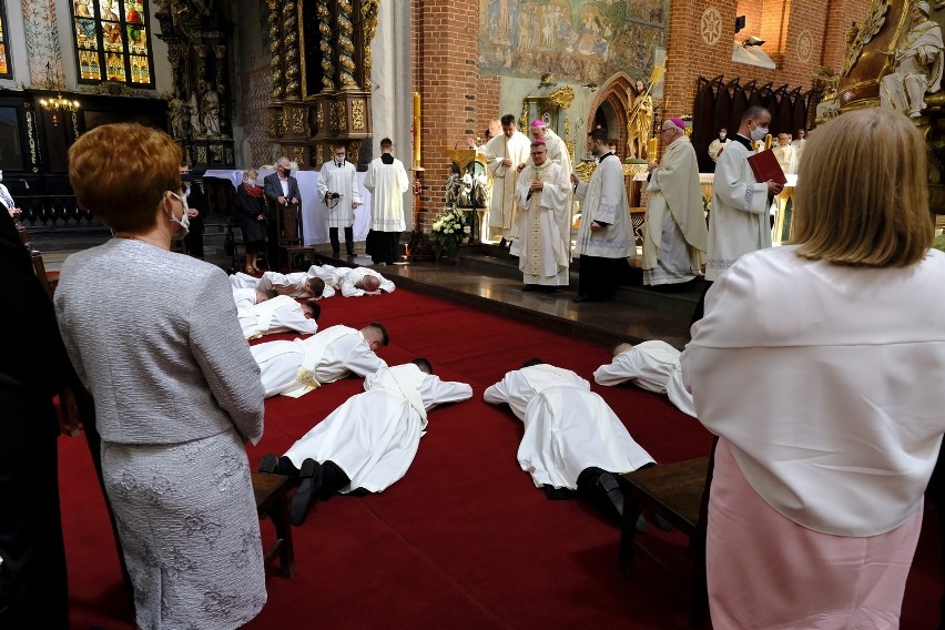 Dziś, 30 maja, w katedrze świętych Janów w Toruniu, biskup...