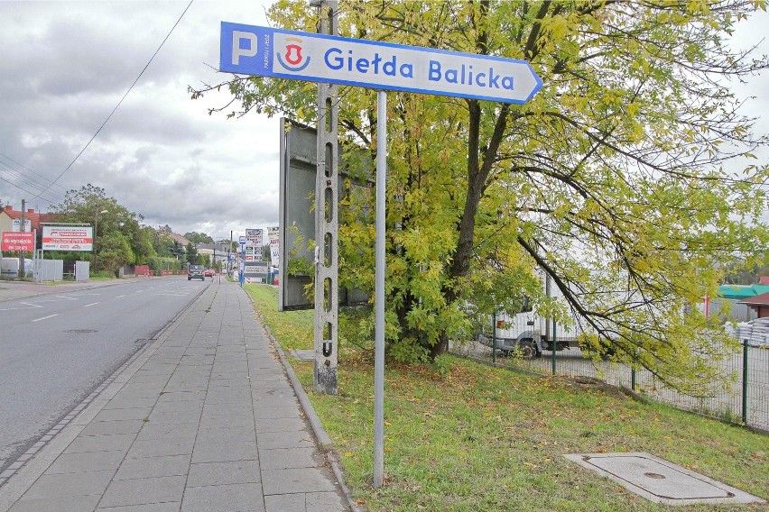Kraków. Zamknęli parking park&ride przy ulicy Balickiej. Kierowców odsyłają do Mydlnik