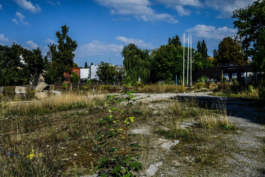 W miejscu, gdzie miał powstać 11-piętrowy apartamentowiec,...