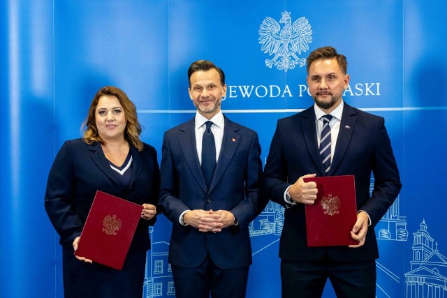 Wojewoda podlaski Jacek Brzozowski wręczył w środę 10 stycznia powołania wicewojewodom. Paweł Krutul i Ewa Kulikowska będą go  wspierać w realizacji zadań administracji rządowej.