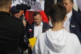 Protest Agrounii w Środzie Wielkopolskiej. "Co będzie z tymi ludźmi, jeśli oni stracą tą pracę?" Coraz trudniejsza sytuacja firm