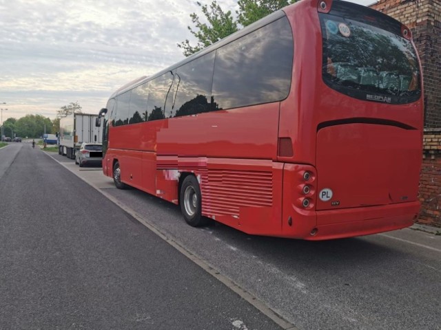 - W maju ruszyły szkolne autokarowe wycieczki. Jednak, by wycieczka była w pełni udana najważniejsze jest bezpieczeństwo. Normą stało się, że organizatorzy takich wyjazdów, w tym szkoły, zwracają się do policji o przegląd autobusów. Nie zawsze kontrola wypada dobrze - komentuje Drobniecka