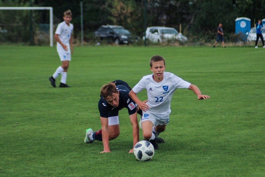 W derbowym spotkaniu FASE zremisowało z Pogonią 1:1.