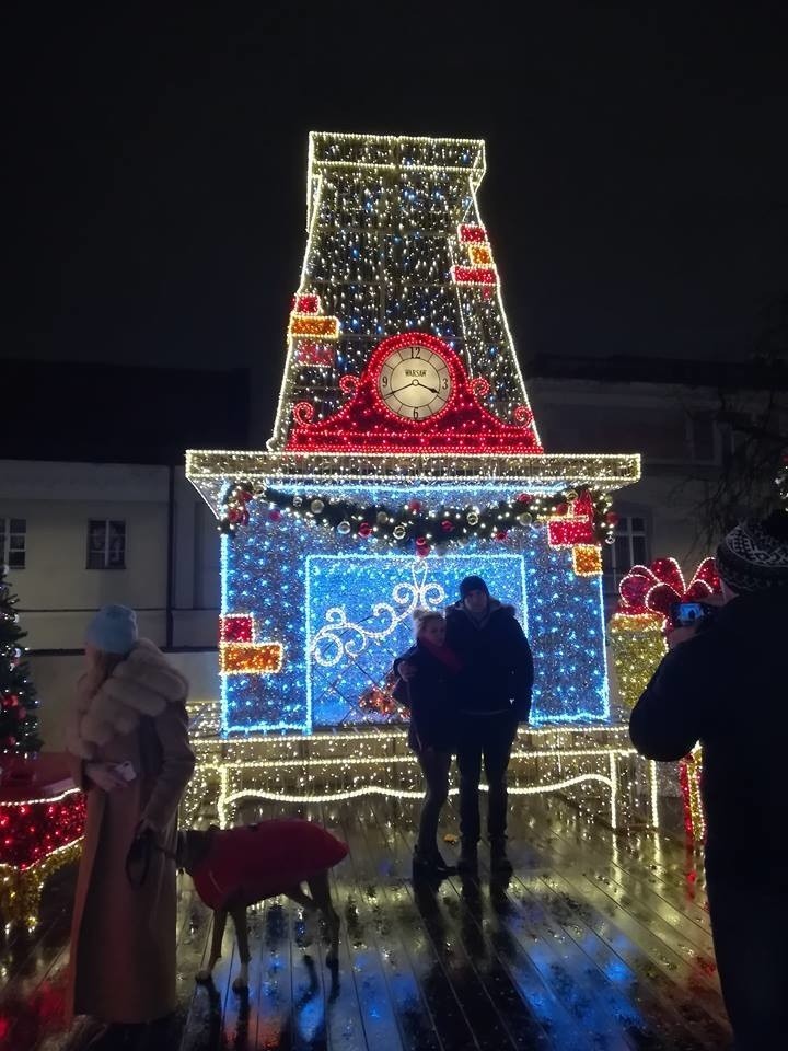 Warszawa ozdobiona na święta - blisko 20 kilometrów ulic z dekoracjami