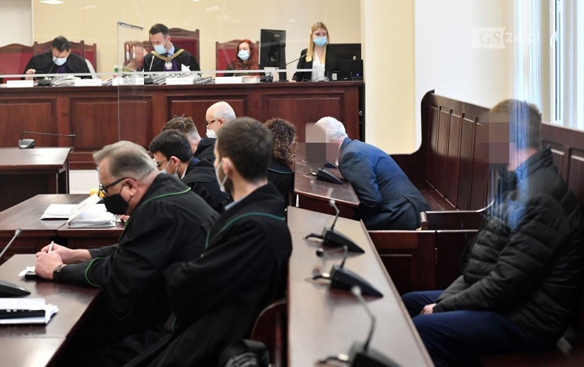 Proces o kanibalizm w Szczecinie. Dlaczego czwarty oskarżony nie stawił się na rozprawie? W poniedziałek przesłuchanie świadków