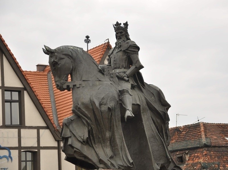 19 kwietnia 1346 roku król Kazimierz III Wielki wystawił...