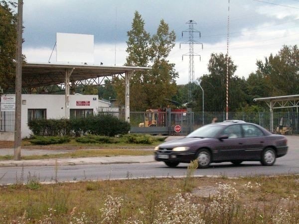 Obiekty fabryczne przy ulicy Garszwo w Pionkach służą jeszcze firmie Pinemebel.