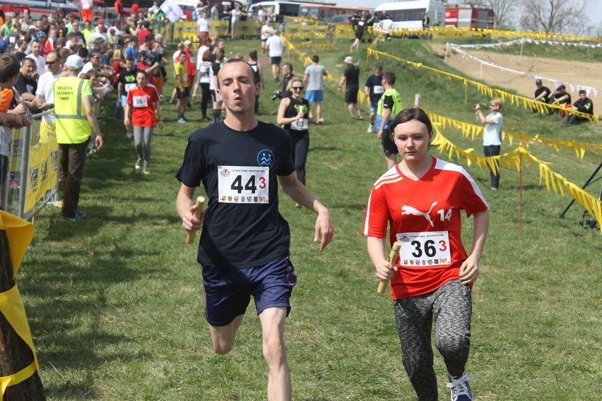 Cross Straceńców 2015. Sztafetowe Mistrzostwa Głogowa [Zdjęcia]