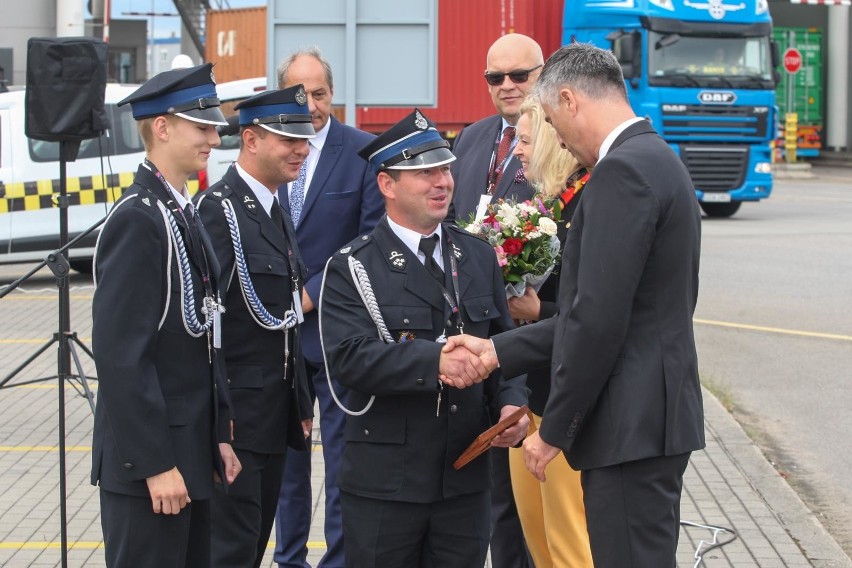 03.07.2018 gdansk. terminal dct. przekazanie sprzetu...