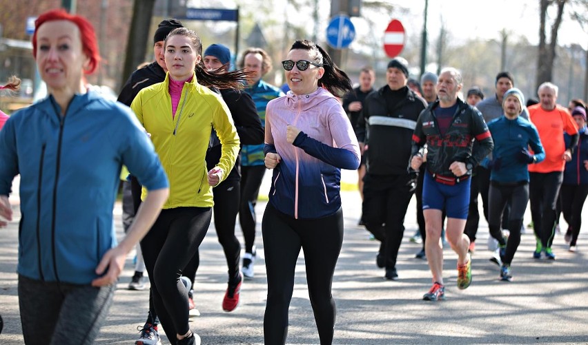 Kraków. W lany poniedziałek trenowali przed Cracovia Maraton [ZDJĘCIA]