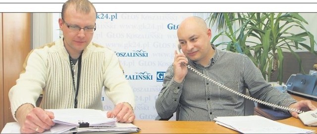 Dawid Wilczyński (z lewej) oraz Karol Królikowski w kołobrzeskiej redakcji "Głosu&#8221;.