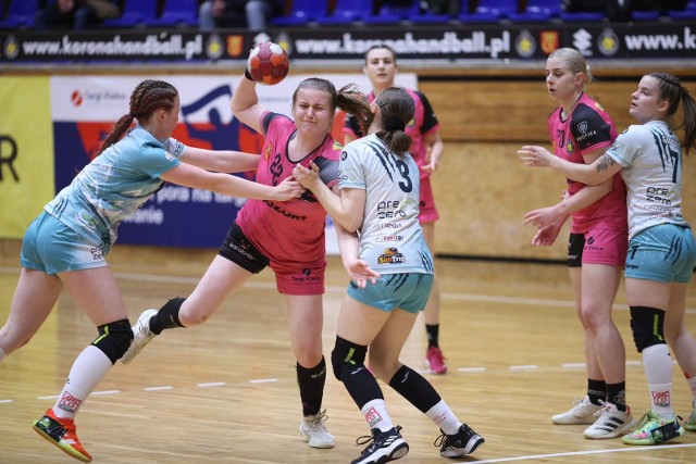 PreZero APR wygrało na wyjeździe z Suzuki Koroną Handball Kielce 32:23.