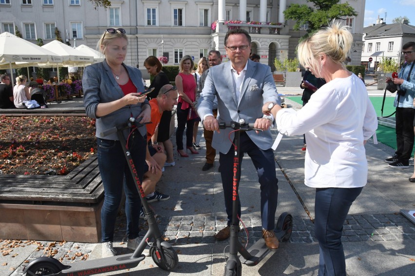 Lewica chce odwołania Zbigniewa Ziobry. Na kieleckim Rynku mówili o pomysłach na przywrócenie praworządności w Polsce