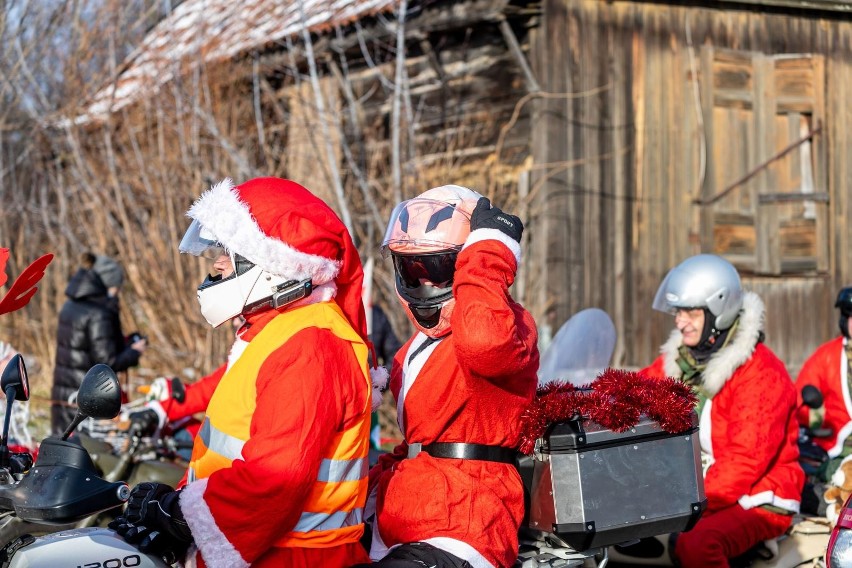 Parada Mikołajów na motocyklach ulicami Białegostoku. To IX...