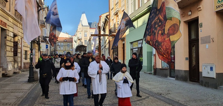 Męski Różaniec przeszedł ulicami Przemyśla.