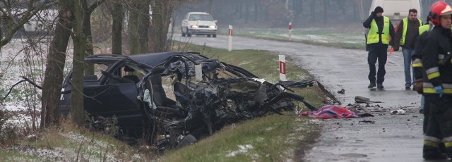 Z seata alhambry została jedynie masa złomu.