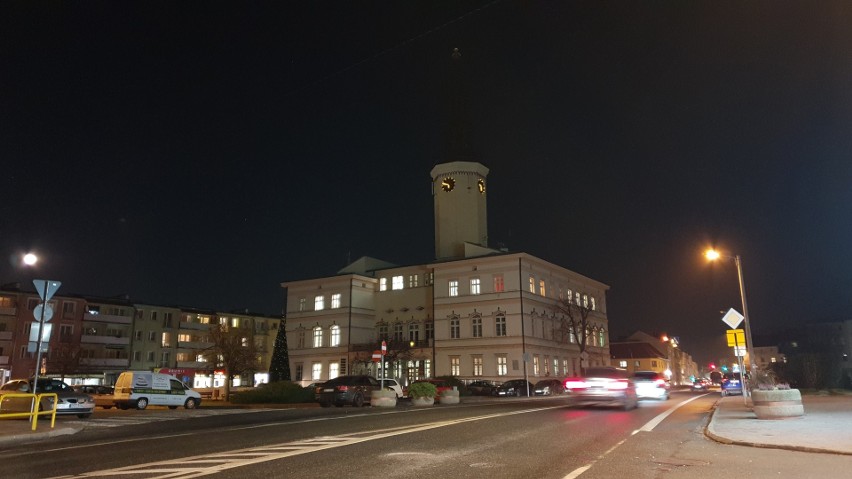 Gmina Strzelce Opolskie wyłączyła latarnie uliczne. To protest przeciwko unijnemu vetu i obcinaniu finansów samorządów