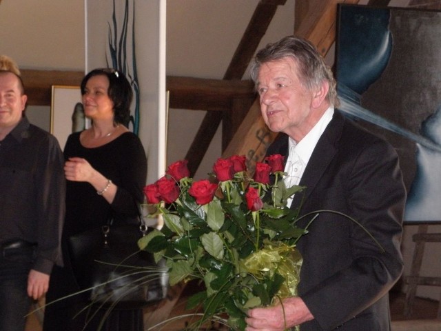 Janusz Trzebiatowski niedawno świętował w Chojnicach jubileusz 60-lecia pracy twórczej.