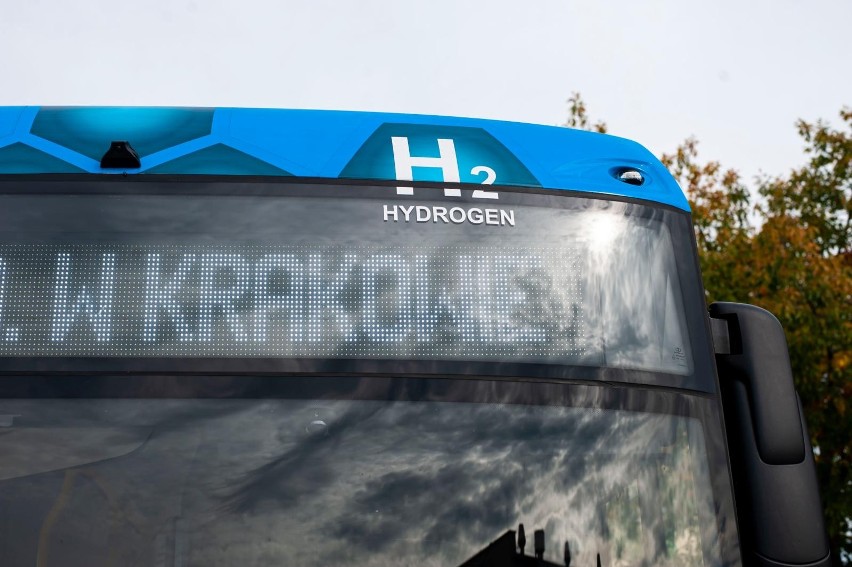 Kraków. MPK testuje kolejny autobus wodorowy. Pojazd przez najbliższe tygodnie zagości na linii numer 128