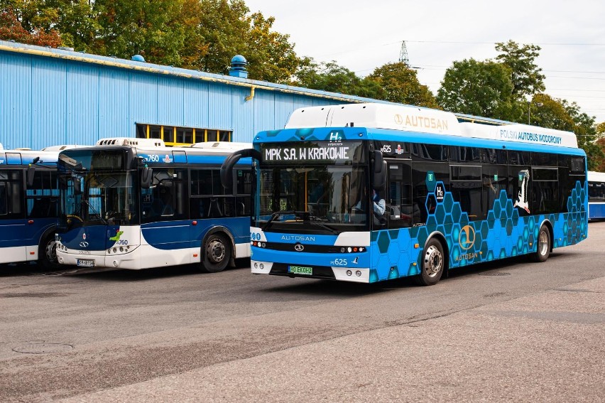 Kraków. MPK testuje kolejny autobus wodorowy. Pojazd przez najbliższe tygodnie zagości na linii numer 128