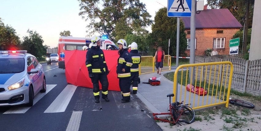 Śmiertelne potrącenie rowerzysty we wsi Mierzynów w gminie...