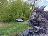 Tragiczny wypadek w miejscowości Beszowa na drodze krajowej 79. Zderzenie busa i dwóch osobówek, dwie osoby nie żyją! Droga zablokowana