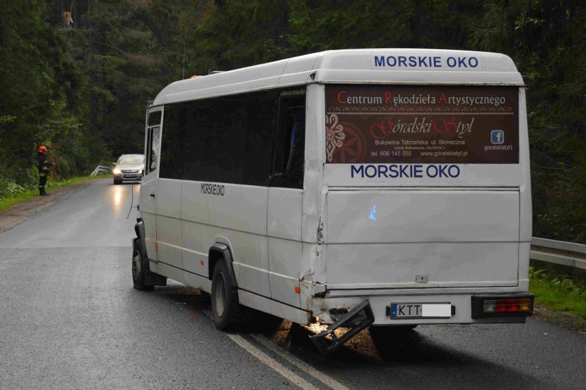 Zakopane. Autobus z dziećmi zderzył się z busem [ZDJĘCIA]