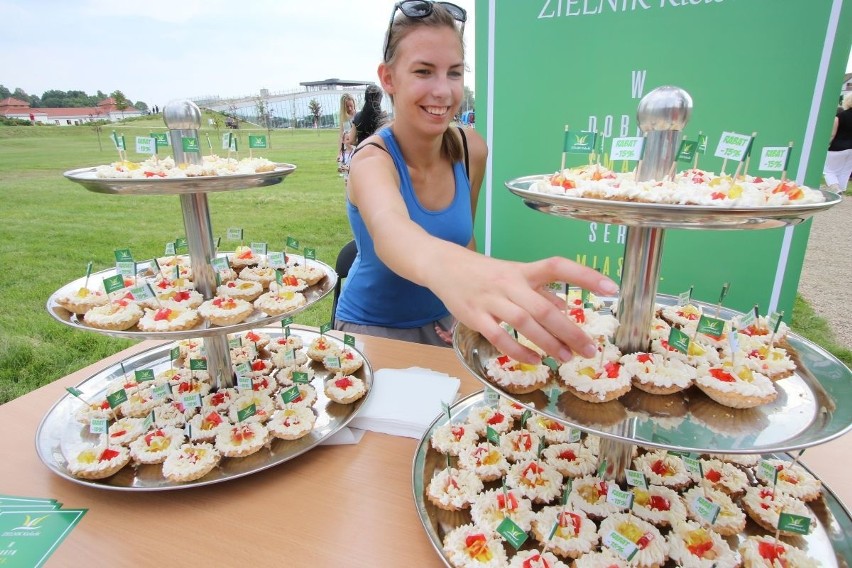 Śniadanie na trawie w Podzamczu Chęcińskim pod znakiem sportu i ekologii