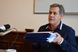 Arseniusz Finster: - Pieniądze na zakup frontu starego szpitala nie będą wprost z budżetu