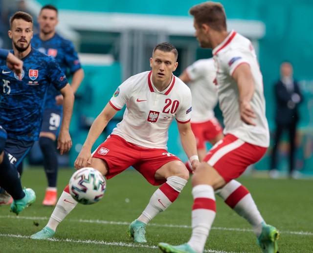 14.06.2021 rosja sankt petersburg euro 2020 2021uefa mistrzostwa europy w pilce noznej pilka nozna gazprom arena pierwszy mecz polska slowacja piotr zielinski  fot. sylwia dabrowa / polska press