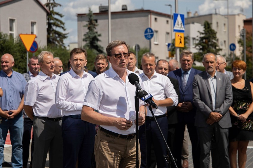 Zakończono przebudowę ulicy Mickiewicza w Kruszwicy. Inwestycję wsparły środki z Polskiego Ładu