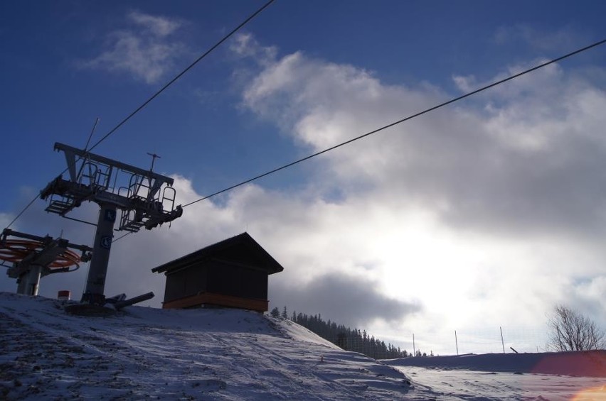 Stacja Narciarska Zwardoń Ski [WYCIĄGI I TRASY]