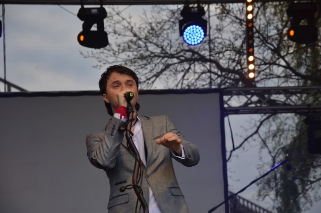 Paradą i kilkoma koncertami na stadionie uczczono tradycje rozpoczynania sezonu kuracyjnego w dawnym uzdrowisku. Zaczynał się 1 maja. W tym roku zaprezentowało się na stadionie  kilka zespołów. Jednym z nich był After Party. Zdjęcia z koncertu przesłał nam nasz wierny Czytelnik Bartosz Różański