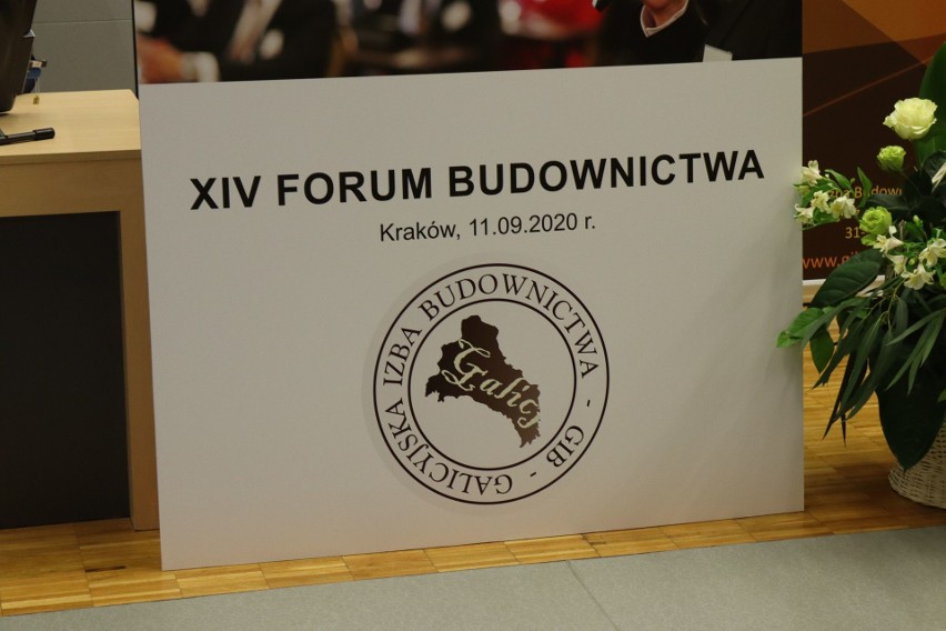 XIV Forum Budownictwa w Krakowie: Jak się rozwijać mimo pandemii. Krakowskie metro, bezpieczeństwo, nowe prawo budowlane