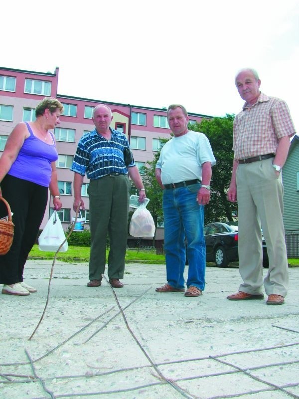 Jazda tą ulicą jest po prostu niebezpieczna &#8211; mówią mieszkańcy Ciołkowskiego.