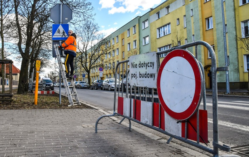 Według zapowiedzi MWiK prace przy skrzyżowaniu...